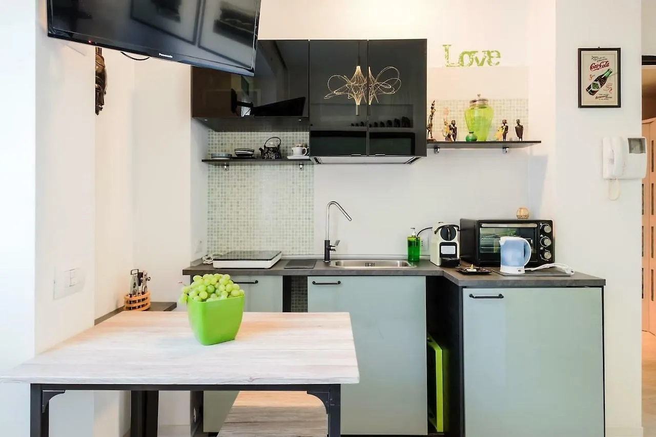 ℒovely & ℰlegant Studio Next To Duomo/Missori Μιλάνο Διαμέρισμα