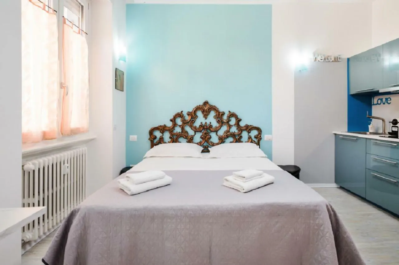 Διαμέρισμα ℒovely & ℰlegant Studio Next To Duomo/Missori Μιλάνο